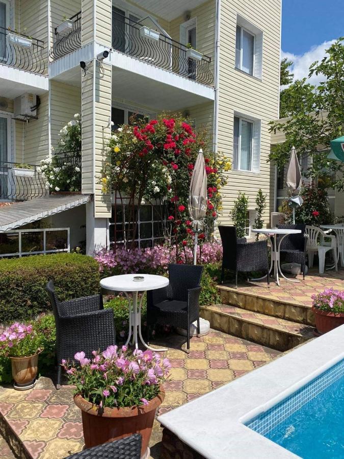 Hotel Rai Obrochishte Екстер'єр фото