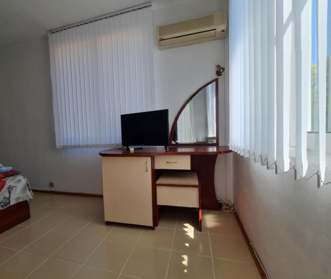 Hotel Rai Obrochishte Екстер'єр фото