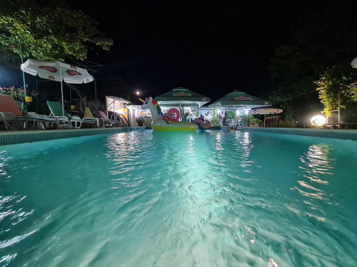 Hotel Rai Obrochishte Екстер'єр фото