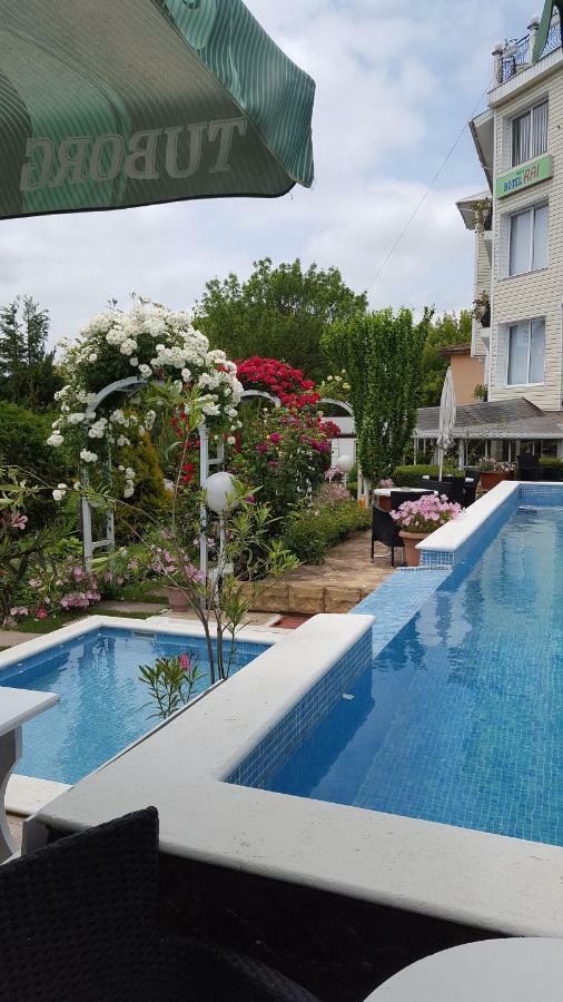 Hotel Rai Obrochishte Екстер'єр фото